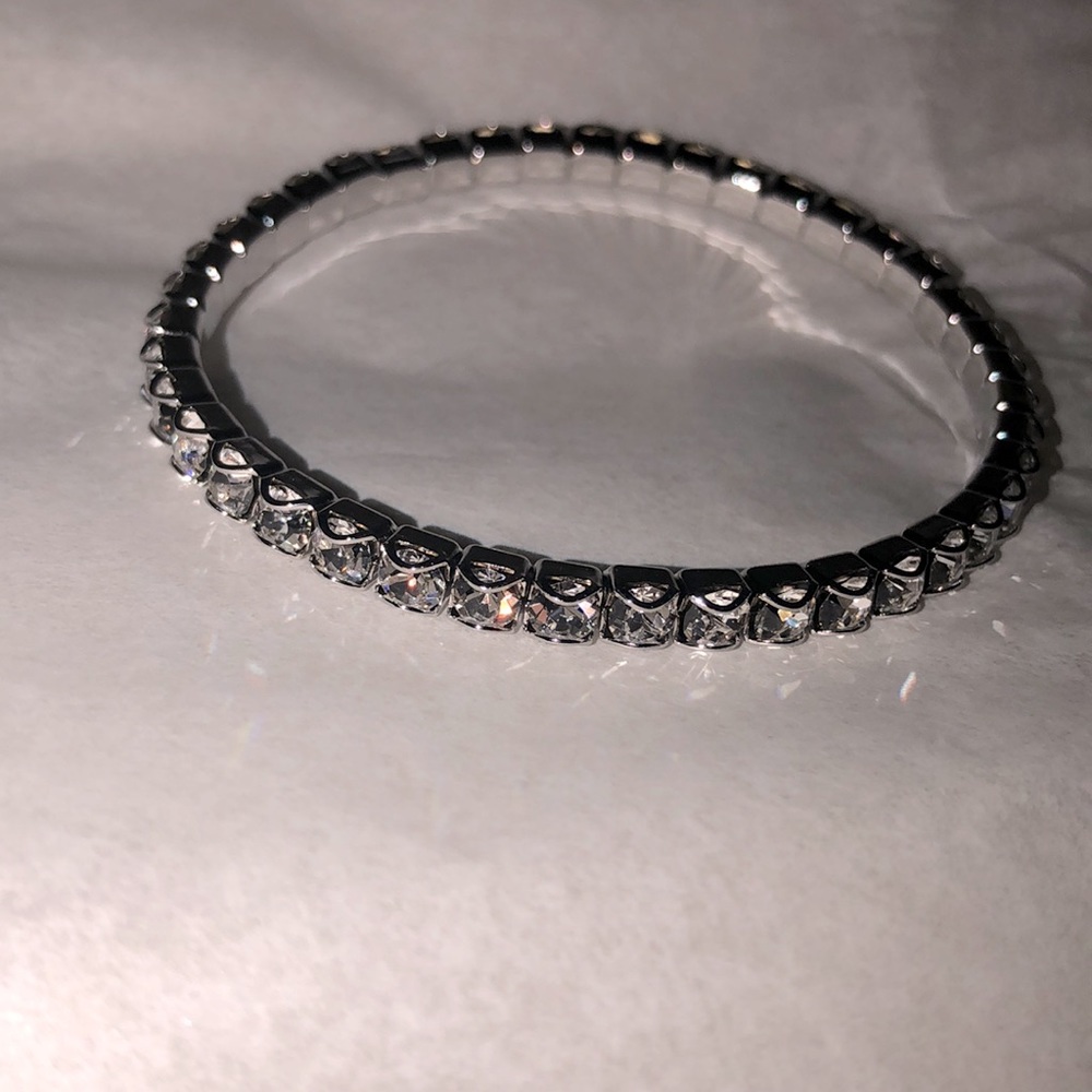 Crystal Stretch Bracelet!